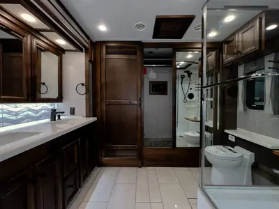 2025 Tiffin Motorhomes Allegro BUS photo 21