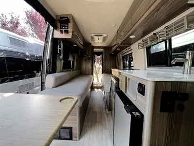 2020 Winnebago Boldt photo 3