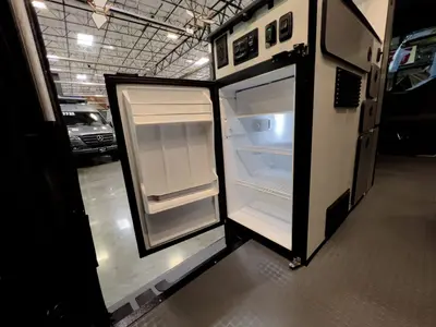 2025 Winnebago Revel Sport photo 8