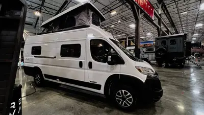 2025 Winnebago Solis photo 14