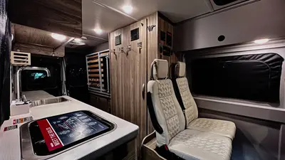 2025 Winnebago Solis photo 4