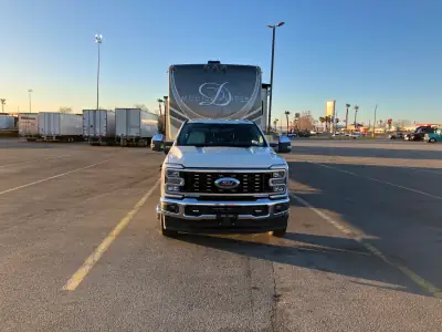 2018 DRV MOBILE SUITES photo 2