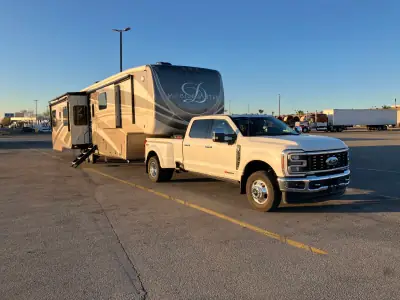 Used 2018 Drv Mobile Suites 44 Sante Fe