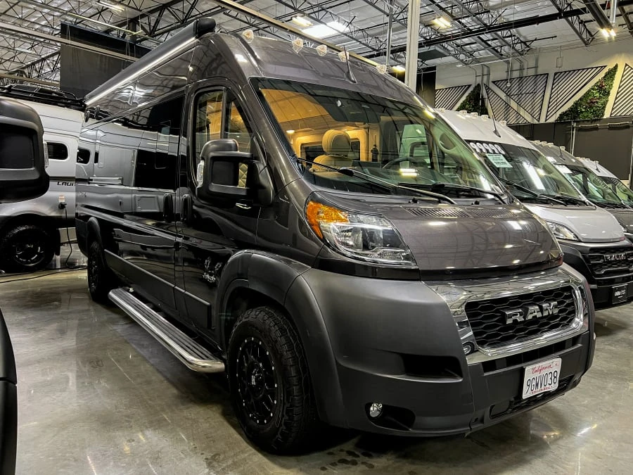 2023 Jayco Swift exterior