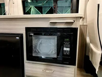 2023 Jayco Swift photo 6