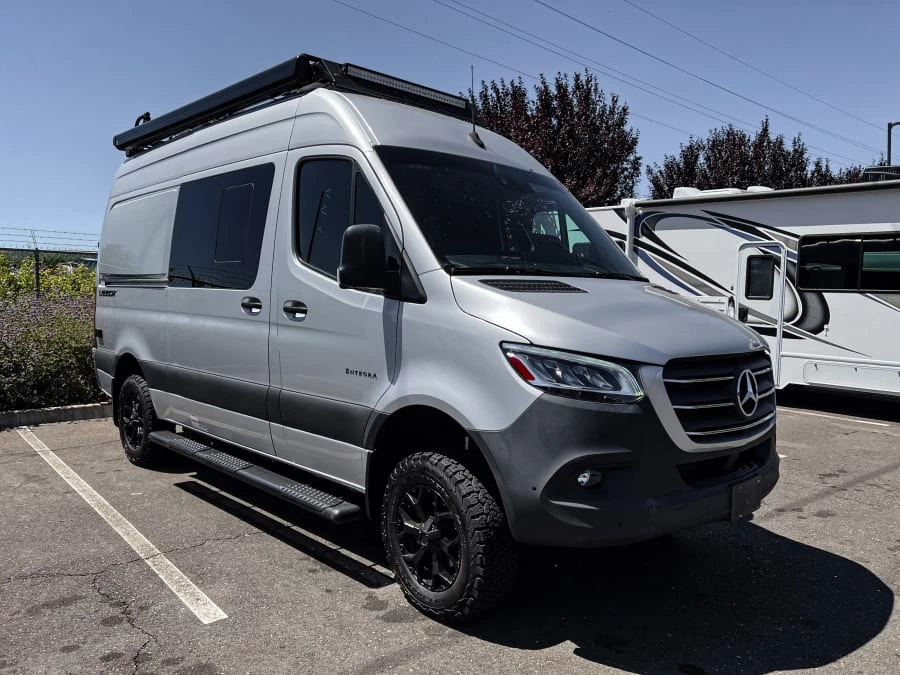 2025 Entegra Coach Launch exterior