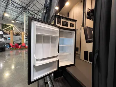 2023 Winnebago Revel photo 5