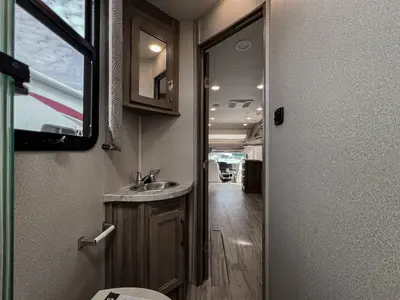 2018 Entegra Coach Odyssey photo 20