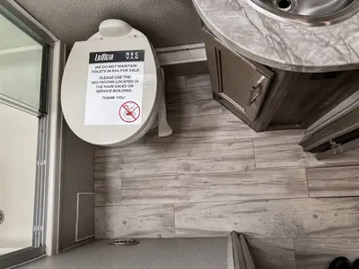 2018 Entegra Coach Odyssey photo 18