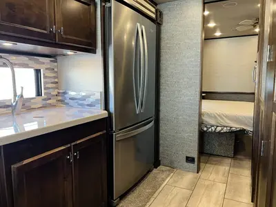 2020 Tiffin Motorhomes Allegro photo 14
