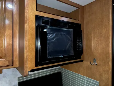2019 Winnebago Vista photo 14