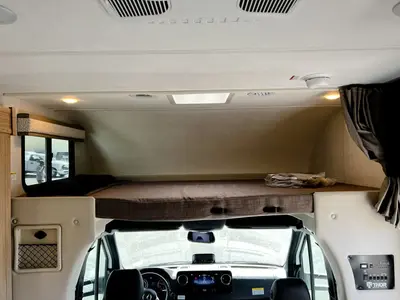 2026 Thor Motor Coach Chateau photo 5