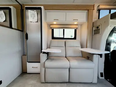 2026 Thor Motor Coach Chateau photo 11