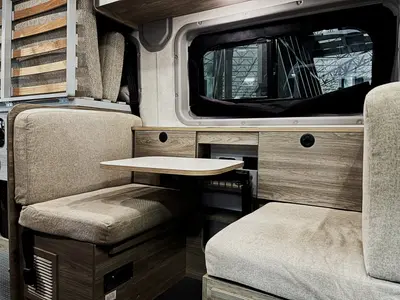 2022 Winnebago Solis Pocket photo 4