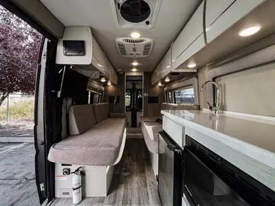 2023 Thor Motor Coach Tellaro photo 3