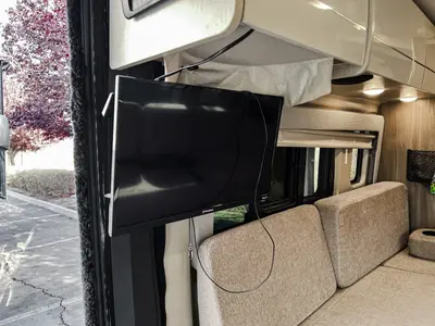 2023 Thor Motor Coach Tellaro photo 6