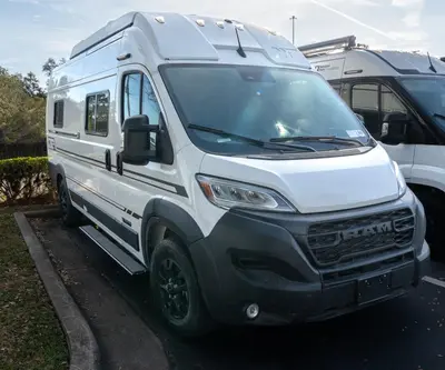 New 2026 Winnebago Solis BUT59PX