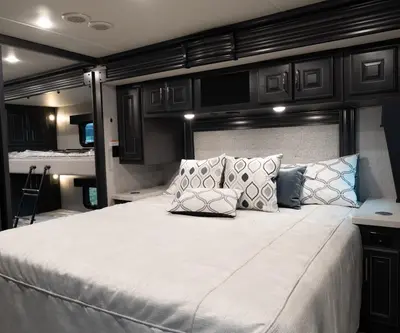 2026 Fleetwood Discovery LXE photo 20
