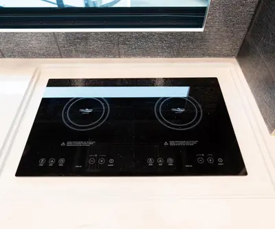 2026 Fleetwood Discovery LXE photo 11