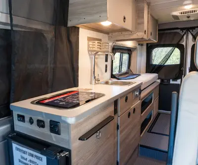 2026 Winnebago Solis photo 6