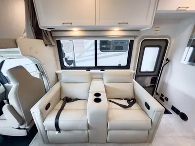 2027 Thor Motor Coach Chateau photo 14