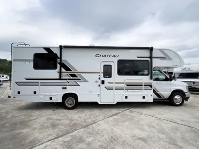 2027 Thor Motor Coach Chateau photo 22