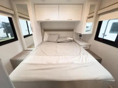 2027 Thor Motor Coach Chateau photo 15