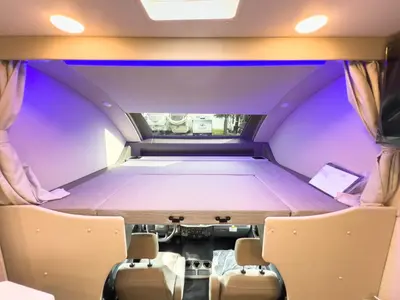 2027 Thor Motor Coach Omni photo 3