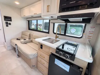 2027 Thor Motor Coach Chateau photo 5