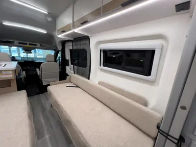 2027 Thor Motor Coach Talavera photo 12