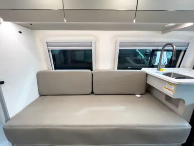 2027 Thor Motor Coach Sanctuary photo 7