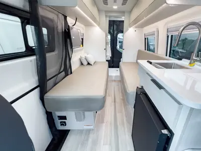 2027 Thor Motor Coach Sanctuary photo 5