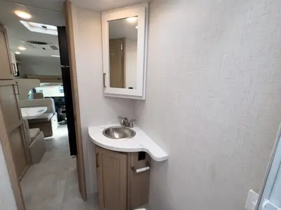 2027 Thor Motor Coach Chateau photo 20