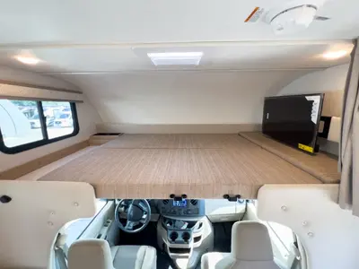 2027 Thor Motor Coach Chateau photo 4
