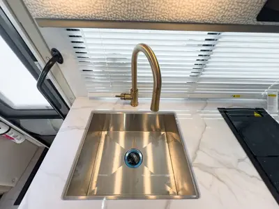 2027 Thor Motor Coach Chateau photo 9