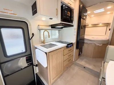 2027 Thor Motor Coach Chateau photo 7