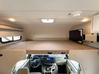 2027 Thor Motor Coach Chateau photo 4
