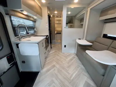 2027 Thor Motor Coach Gemini photo 4