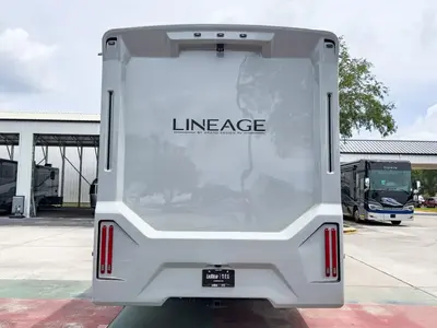 2027 Grand Design Lineage Series M photo 27