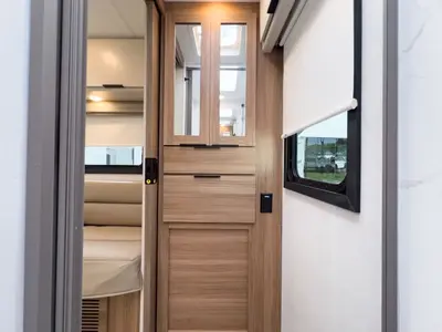 2027 Thor Motor Coach Chateau photo 18