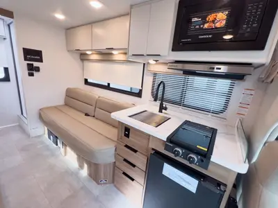 2027 Thor Motor Coach Chateau photo 7