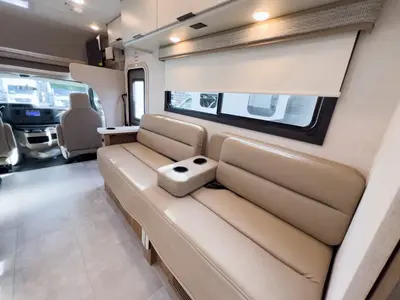 2027 Thor Motor Coach Chateau photo 14