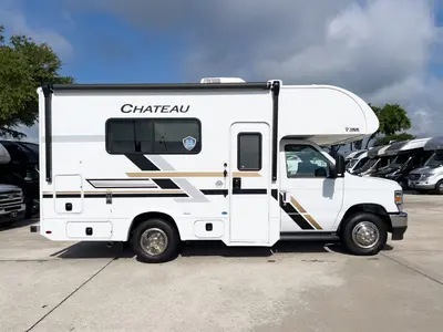 2027 Thor Motor Coach Chateau photo 23