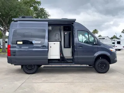 2027 Thor Motor Coach Tranquility photo 20