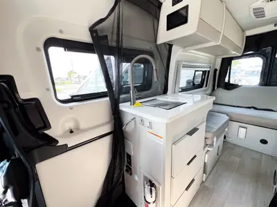 2027 Thor Motor Coach Tranquility photo 6