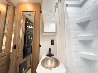 2027 Thor Motor Coach Chateau photo 17