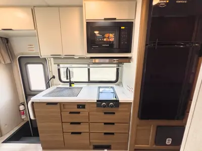 2027 Thor Motor Coach Chateau photo 8