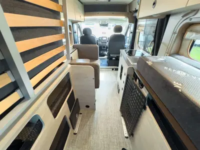 2027 Winnebago Solis Pocket photo 4