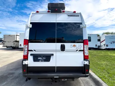 2027 Winnebago Solis Pocket photo 19