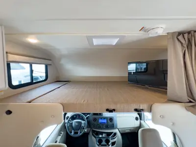 2027 Thor Motor Coach Chateau photo 4